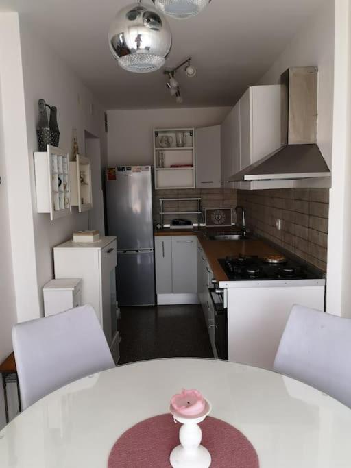 Apartment Leda