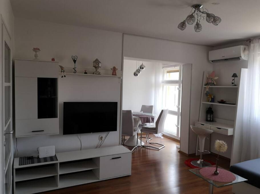 Apartment Leda Pula